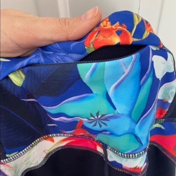 NWOT Athleta high waist yoga tight - Picture 7 of 7